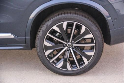 Denim Blue Metallic 2026 Volvo XC90 Plug-In Hybrid Plus, T8 AWD, Electric/Gasoline, Bright, 7 Seats