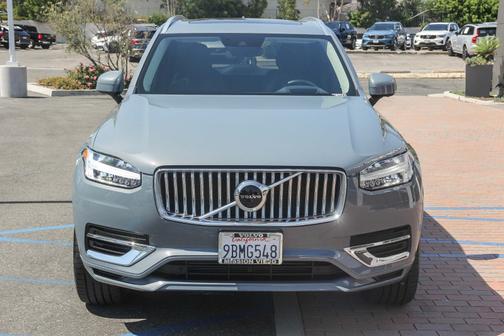 2022 Volvo XC90 Recharge Plug-In Hybrid T8 Inscription Expression Extended Range 6P