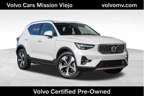2025 Volvo XC40 Plus