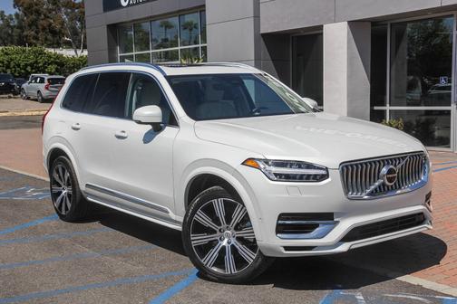 2023 Volvo XC90 Recharge Plug-In Hybrid Plus Bright 7-Seater
