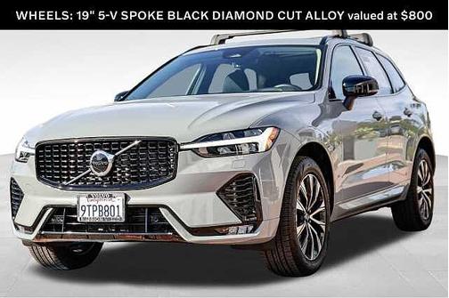 2025 Volvo XC60 Core