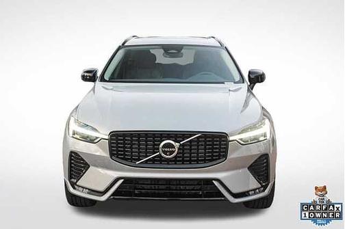2025 Volvo XC60 Plus