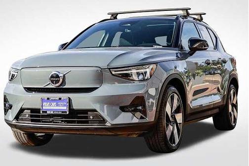 2023 Volvo XC40 Plus