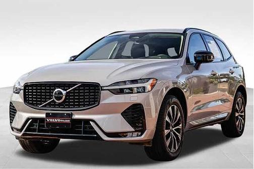 2025 Volvo XC60 Core