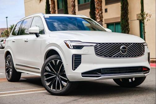 Crystal White Pearl 2026 Volvo XC90 Plus, B6 AWD Gas (mild hybrid), Gasoline, Bright, 7 Seats