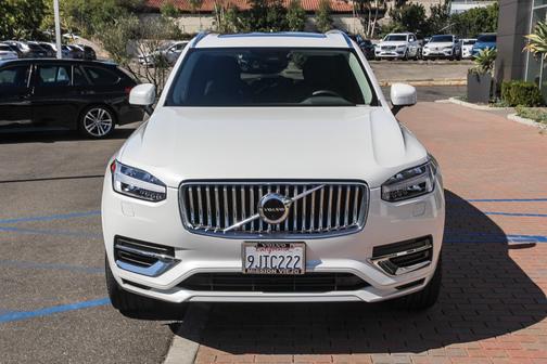 2023 Volvo XC90 Recharge Plug-In Hybrid Plus Bright 7-Seater