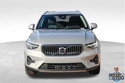 2025 Volvo XC40 Plus