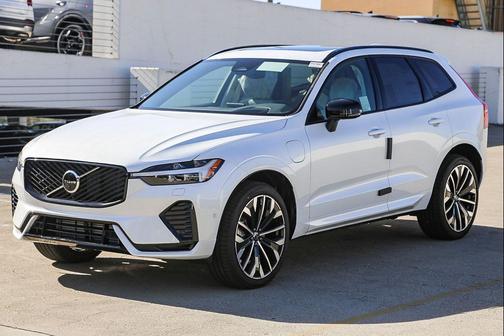 Crystal White Metallic 2026 Volvo XC60 Plug-In Hybrid Ultra, T8 AWD Electric/Gasoline, Dark