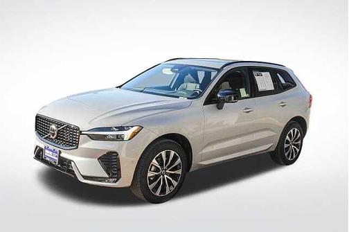 2025 Volvo XC60 Plus