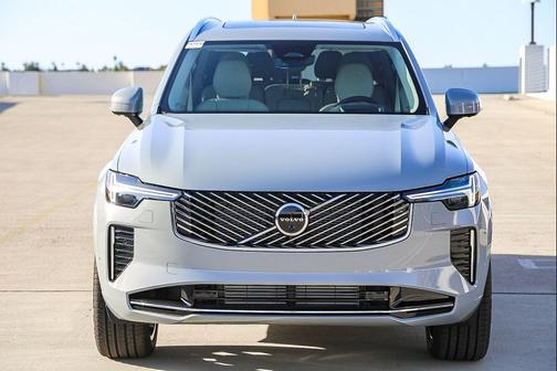 Vapour Grey Metallic 2026 Volvo XC90 Plug-In Hybrid Ultra, T8 AWD, Electric/Gasoline, Bright, 7 Seats