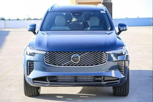 Denim Blue Metallic 2026 Volvo XC90 Plug-In Hybrid Plus, T8 AWD, Electric/Gasoline, Bright, 7 Seats