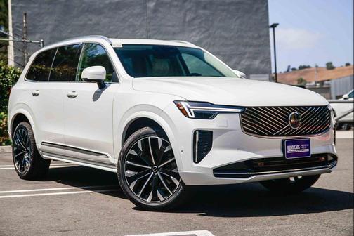 Crystal White Pearl 2026 Volvo XC90 Ultra, B6 AWD Gas (mild hybrid), Gasoline, Bright, 7 Seats