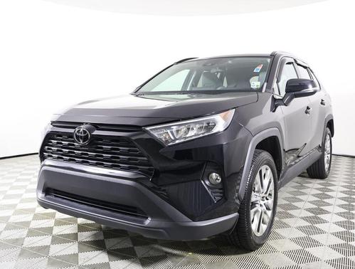 2021 Toyota RAV4 XLE Premium