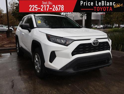 2020 Toyota RAV4 LE