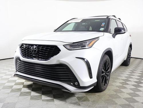 2024 Toyota Highlander XSE