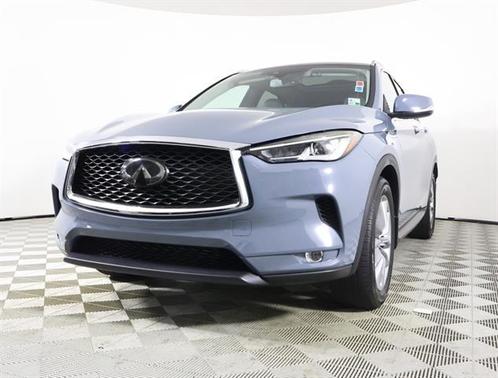2022 INFINITI QX50 LUXE