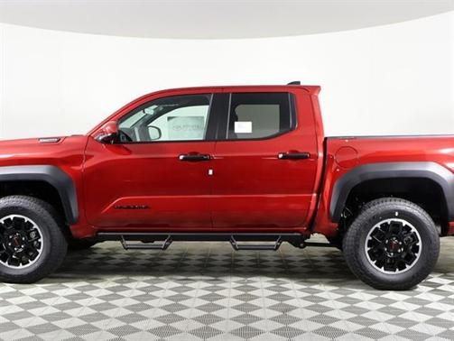 2025 Toyota Tacoma Hybrid TRD Off Road