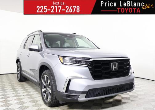 2023 Honda Pilot Touring 8-Passenger