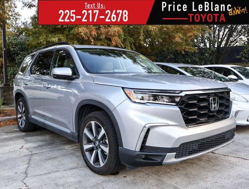 2023 Honda Pilot Touring 8-Passenger