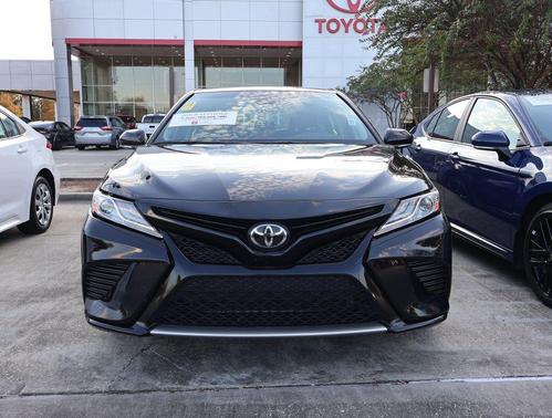 2020 Toyota Camry XSE