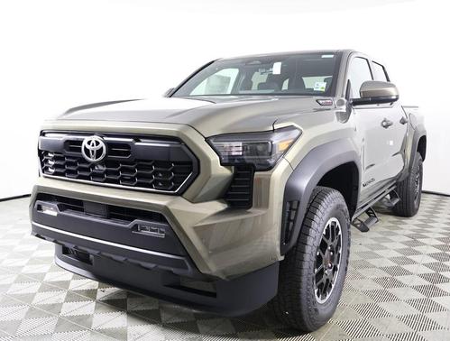 2025 Toyota Tacoma TRD Off Road
