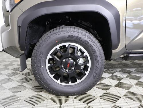 2025 Toyota Tacoma TRD Off Road