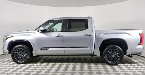 2024 Toyota Tundra Hybrid Platinum