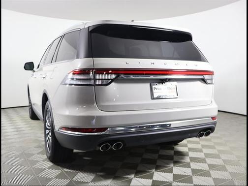 COPPER 2023 Lincoln Aviator Reserve