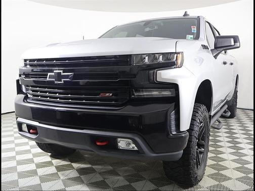 Silver Ice Metallic 2019 Chevrolet Silverado 1500 LT Trail Boss