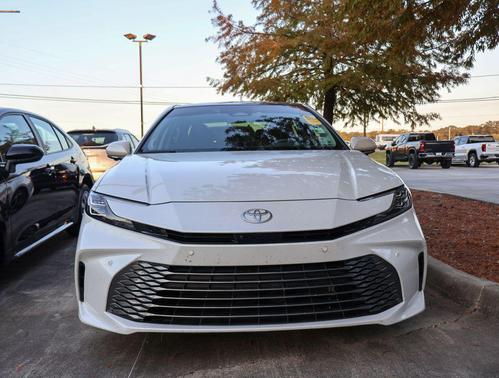 2025 Toyota Camry XLE