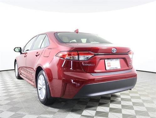 2025 Toyota Corolla Hybrid LE