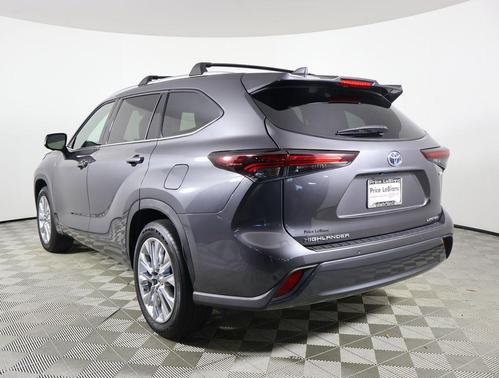 2024 Toyota Highlander Hybrid Limited