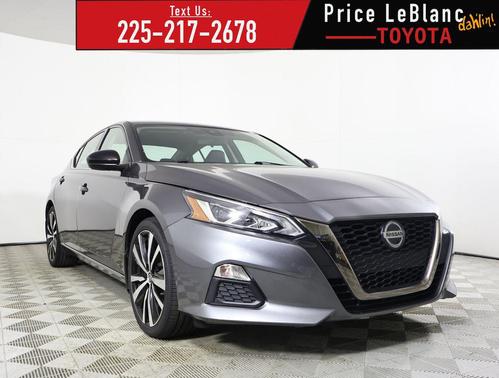 2022 Nissan Altima SR FWD