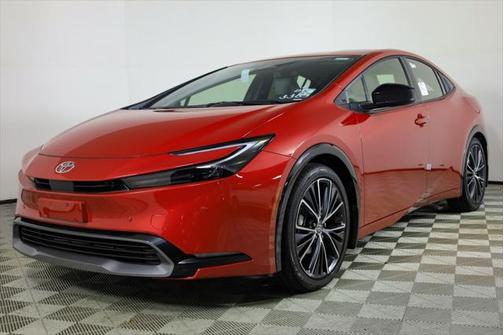 2025 Toyota Prius XLE