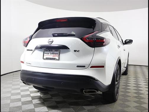 Pearl White Tricoat 2024 Nissan Murano SV FWD