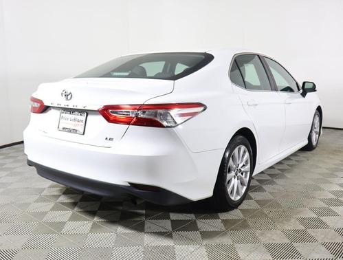 2018 Toyota Camry LE