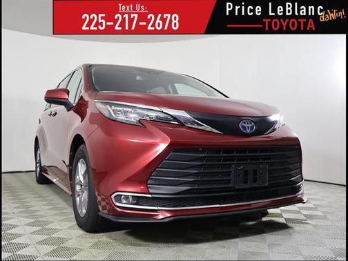 Ruby Flare Pearl 2023 Toyota Sienna XLE
