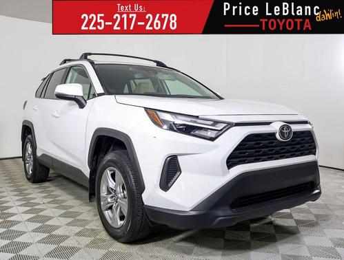 2022 Toyota RAV4 XLE