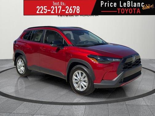 2026 Toyota Corolla Cross LE