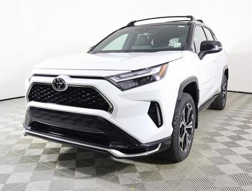 2025 Toyota RAV4 Hybrid SE