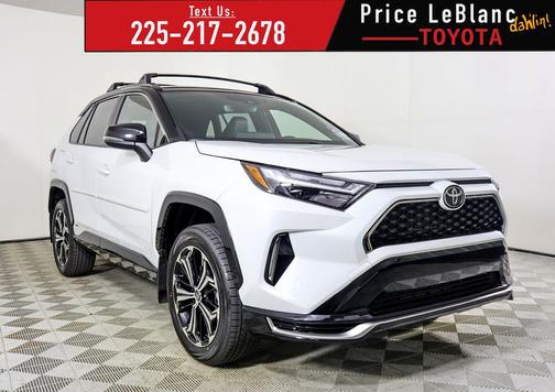 2025 Toyota RAV4 Hybrid SE