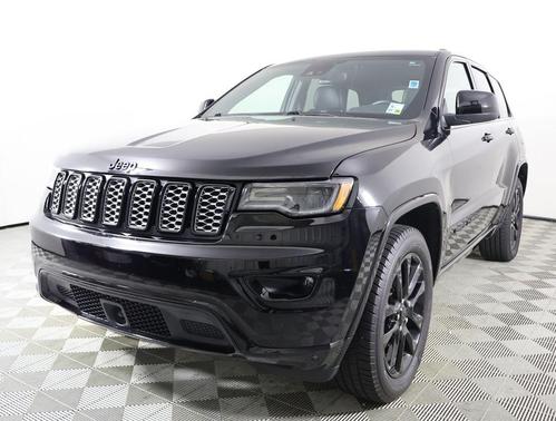 2020 Jeep Grand Cherokee Altitude