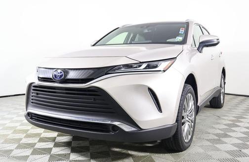 2022 Toyota Venza Limited
