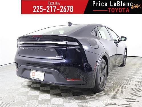 2025 Toyota Prius Plug-In Hybrid SE