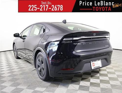 2025 Toyota Prius Plug-In Hybrid SE