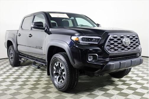 2022 Toyota Tacoma SR