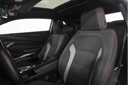 2020 Chevrolet Camaro RWD Coupe LT1