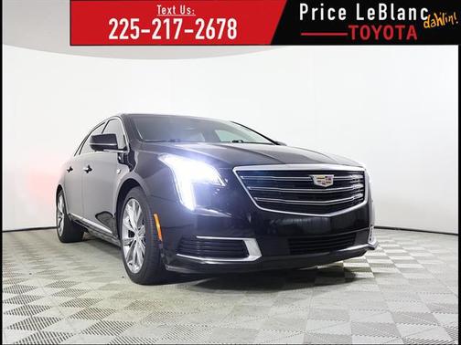 BLACK 2018 Cadillac XTS Base