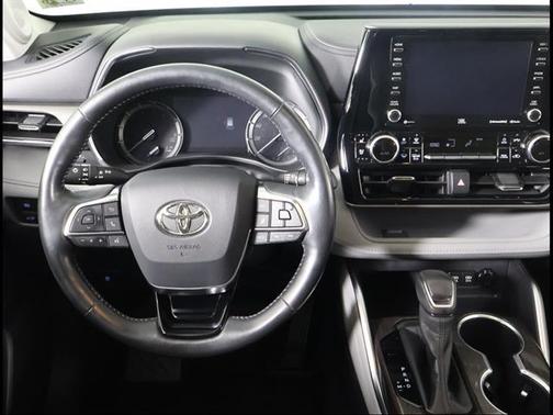 2020 Toyota Highlander Limited