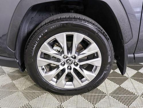 2023 Toyota RAV4 XLE Premium